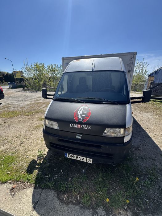Sprzedam Food Truck – w pełni wyposażony, gotowy do pracy