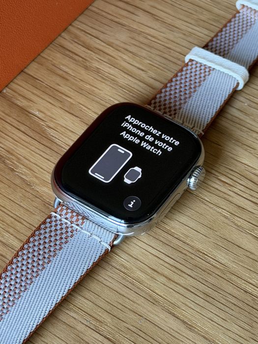 Apple Watch Series 11 Hermés Edition de 42mm GPS + Cellular