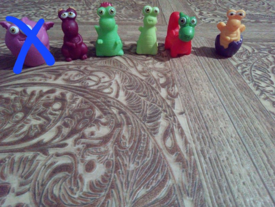 Фігурки равлик Боб.