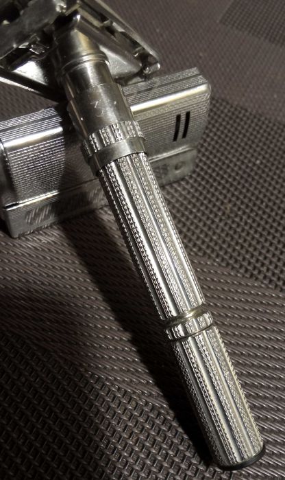 Станок бритвенный Gilette Идеал"Дипломат" бабочка