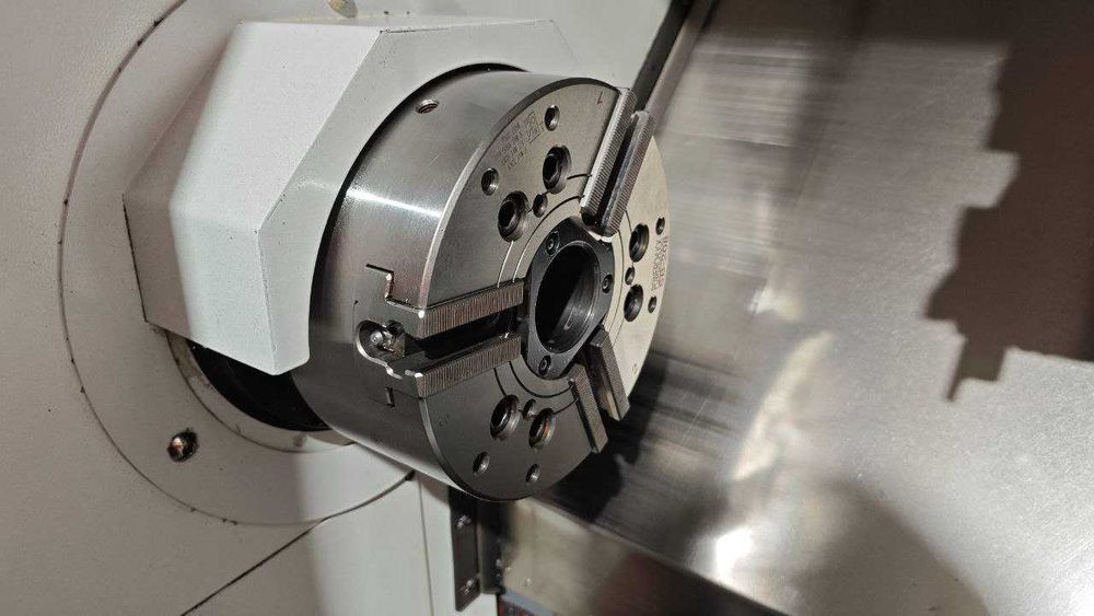 Токарный станок с ЧПУ  ТСК-40