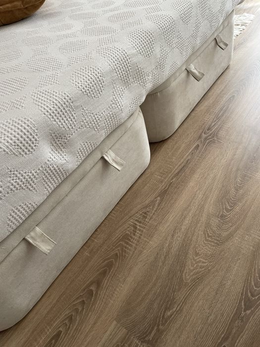 Dois summier de solteiro64284099015937124