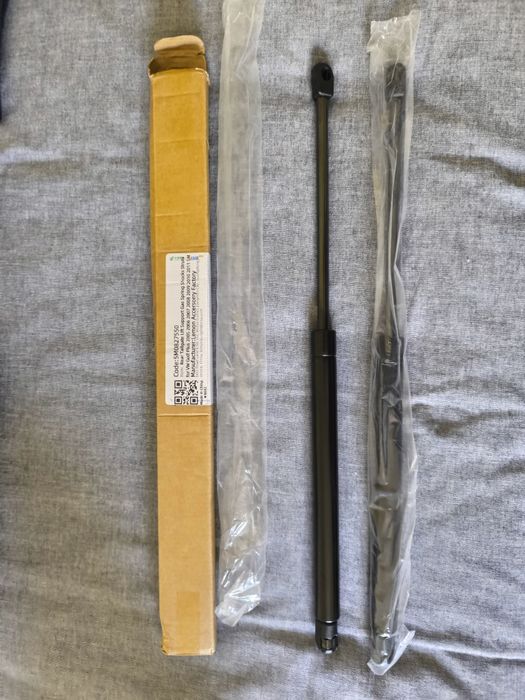 Vw Golf Plus 2005 a 2011 elevadores traseiros do porta bagagens oeiras