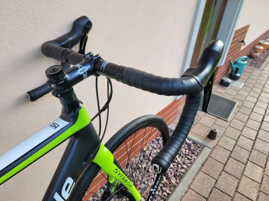 Rower szosowy CANNONDALE SYNAPSE SI * karbon * hydraulika tarcze * Shimano 105 2x11 * 54 cm