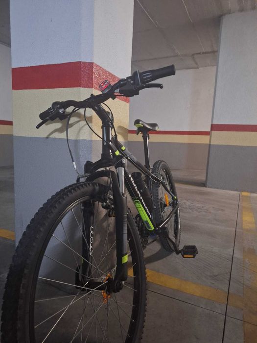 Bicicleta Rockrider ST500 24" Criança | Excelente Estado