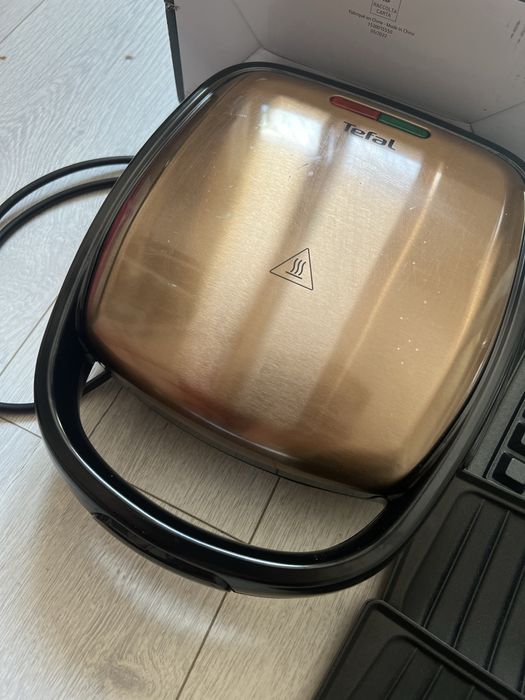 Сендвічниця Tefal Snack Time Coppertinto SW341G10