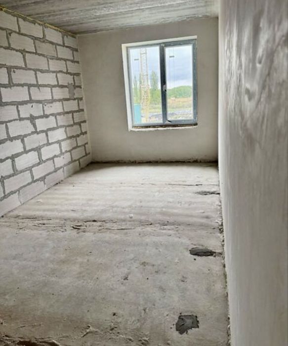 Продаж 1-кфмнатної квартири ! Поруч річки !
