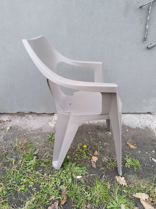 OKAZJA Krzesło ogrodowe plastikowe Dante Cappuccino Low Back