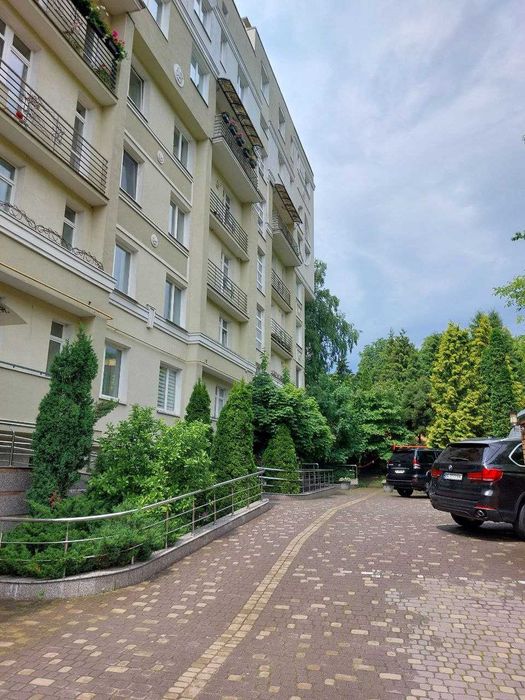 Продаж дворівневої квартири на вул. Конотопська 25 р-н Коновальця