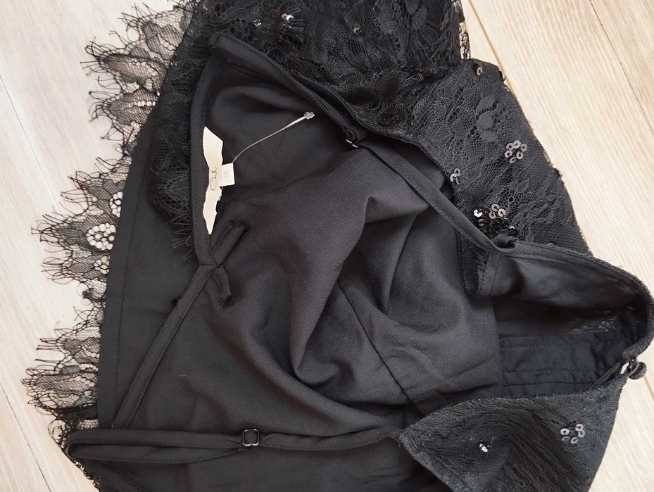 koronkowy crop top z cekinami XS ramiączka błyszczący goth alternative