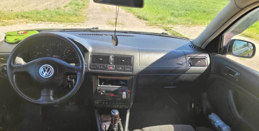 Продам Volkswagen Golf 1.9 tdi