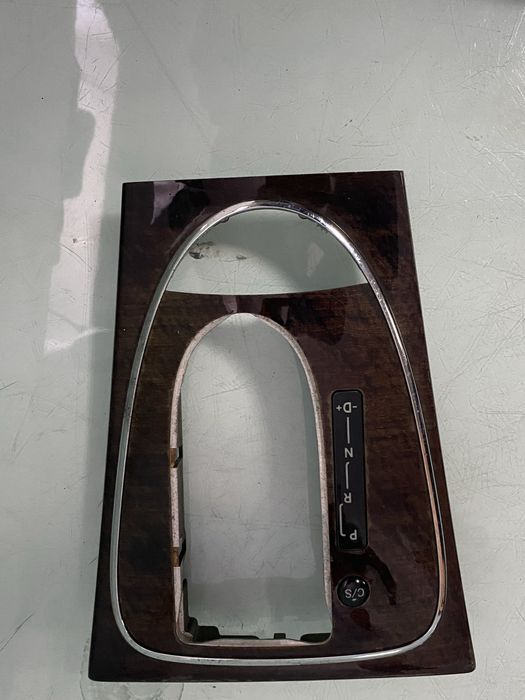 Mercedes E W211 Ramka Panel Skrzyni Biegów