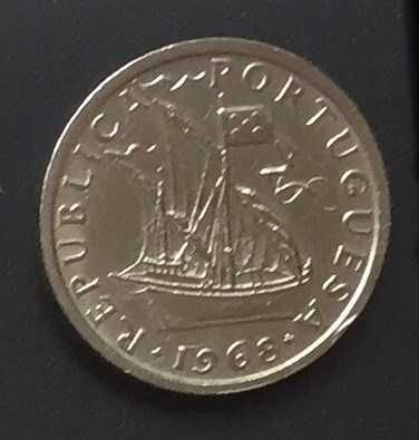 Moeda 5$00 cupro / níquel - Portugal - 1968