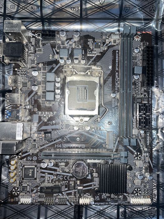 Plyta głowna Gigabyte H410M H V3 + Procesor Intel Core I3 10105F