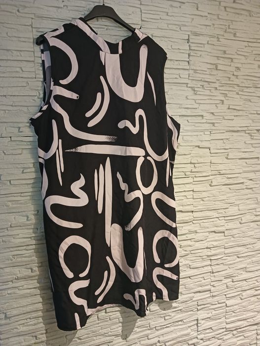 Sukienka wieczorowa 44