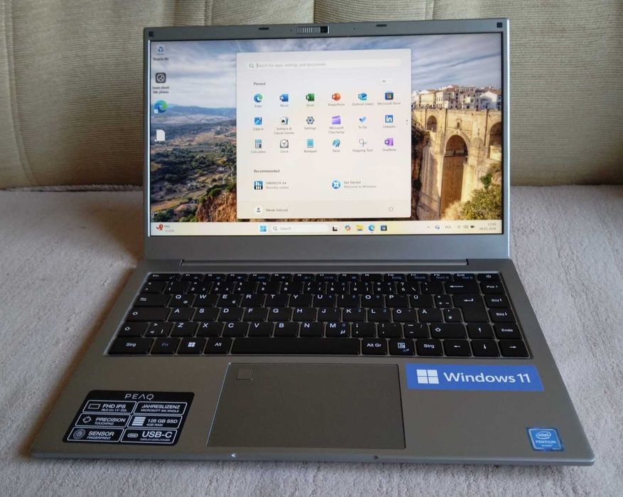 PEAQ Classic C140V 14" FHD IPS /intel-N5030/ 4GB RAM/ SSD 128GB/UHD605