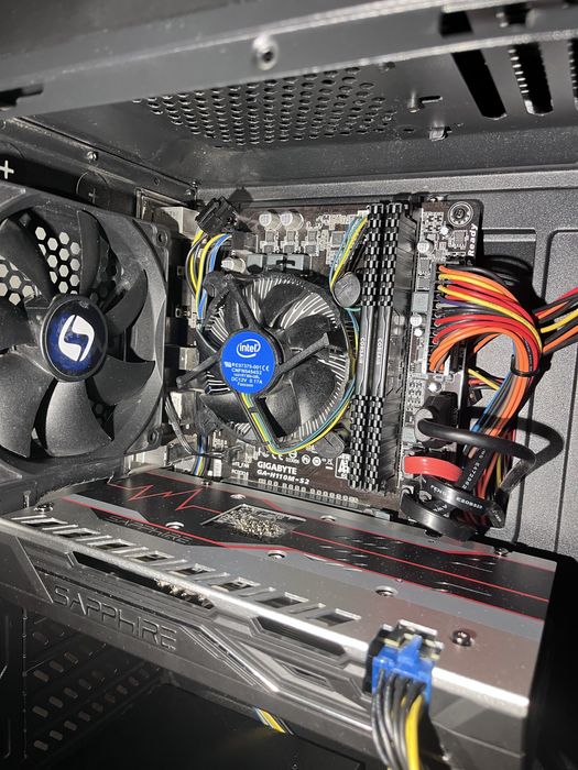 KOMPUTER DO GIER i5 | 16GB | RX 580 | SSD | WIN 11 | + monitor