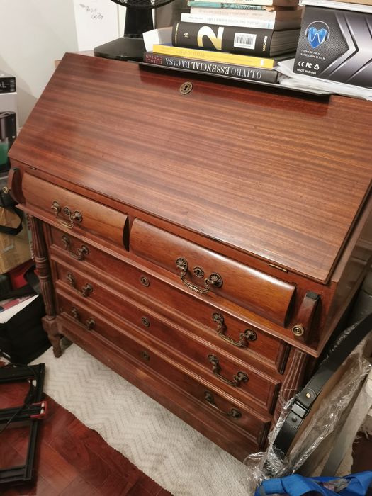 Secretaria escrivaninha vintage para desocupar