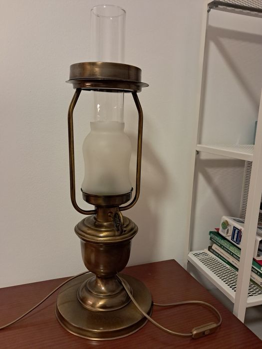 Candeeiro mesa em latão