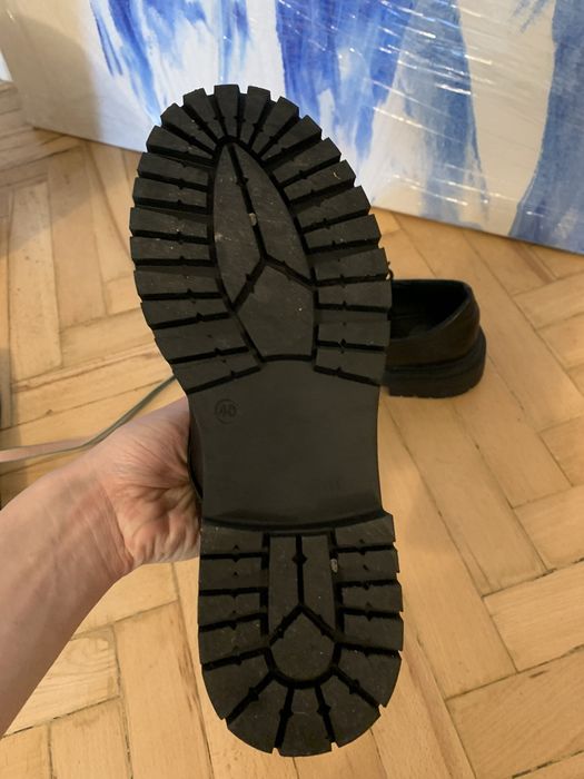 Шкіряні черевики дербі