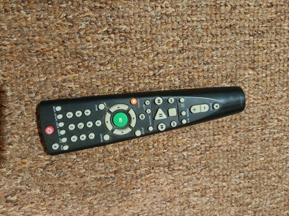 DVD-плеєр BBK DVP159SI з USB та караоке