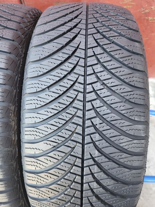 205/55/16 R16 GoodYear Vector4Seasons 4шт ціна за 1шт шини