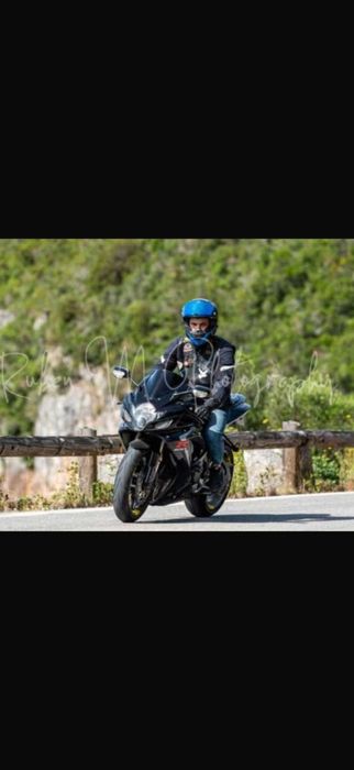 Vendo suzuki gsx-r k7