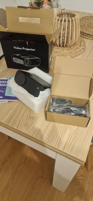 Projector ELEPHAS BL1O8 2025