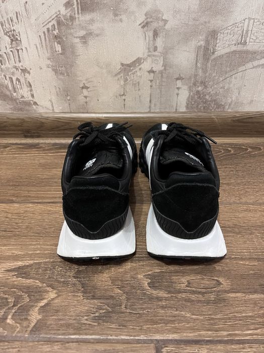 Кросівки жіночі New Balance 39,5 розмір