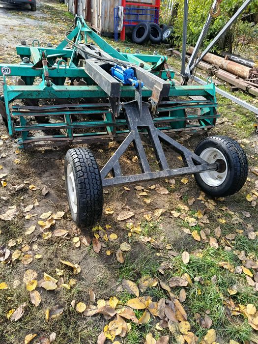 Причіпний пристрій для дискової борони