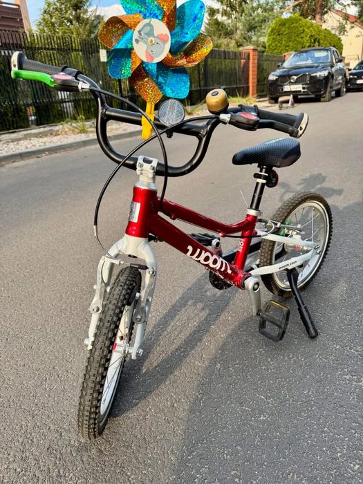 Woom 2 Anniversary Red