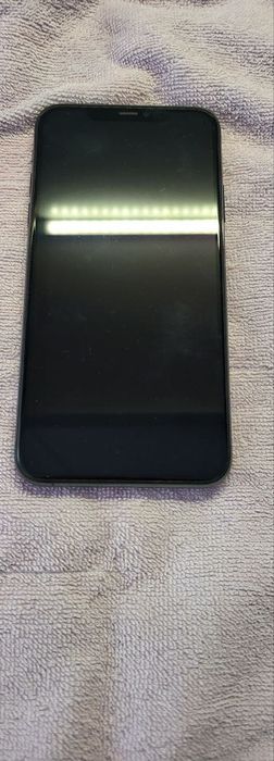 Обміняю IPhone 11 Pro Max 256 на 13 mini 256. (можлива доплата 4 тис)