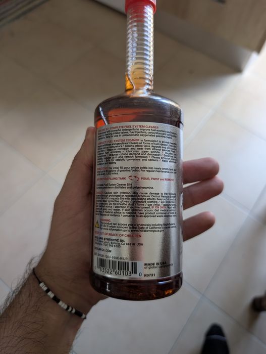 Aditivo RED LINE Limpeza ao sistema de combustível