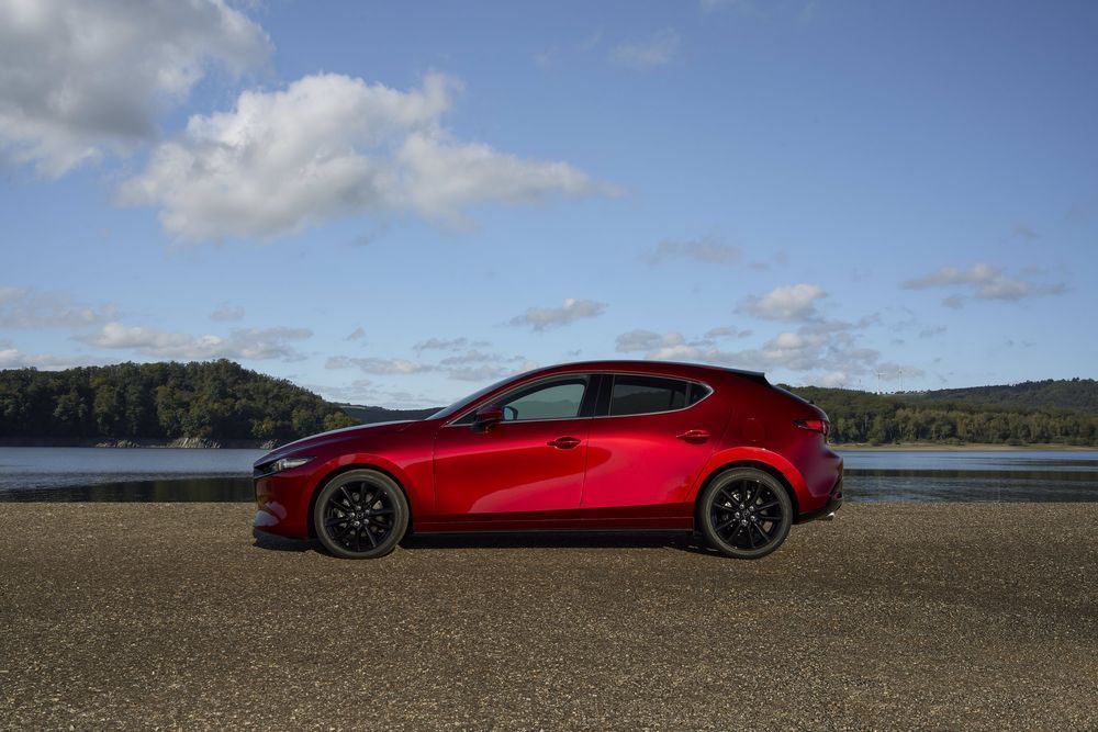 Mazda 363825262504579122