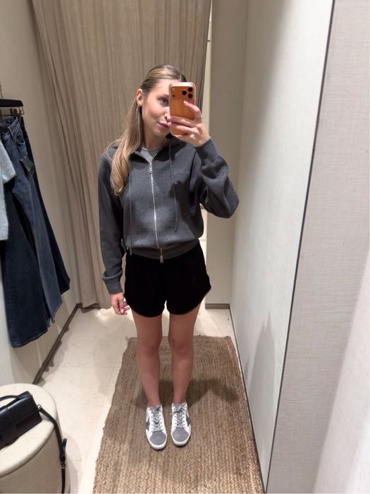 Кофта Massimo Dutti нова розмір М