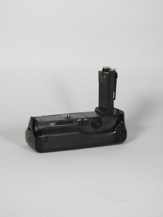 Máquina Fotográfica Canon EOS 5D MARK III