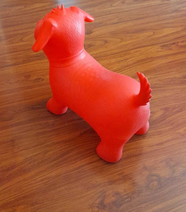 Skoczek piesk gumowy do skakania