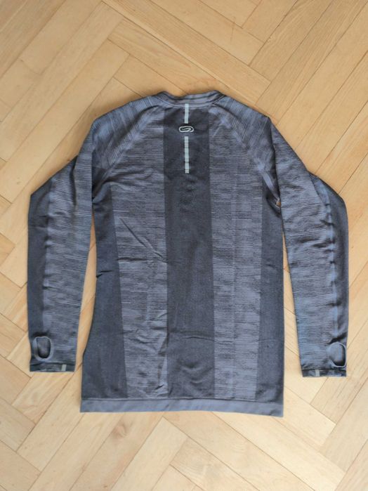 Kalenji - Duas camisolas termicas da Decathlon