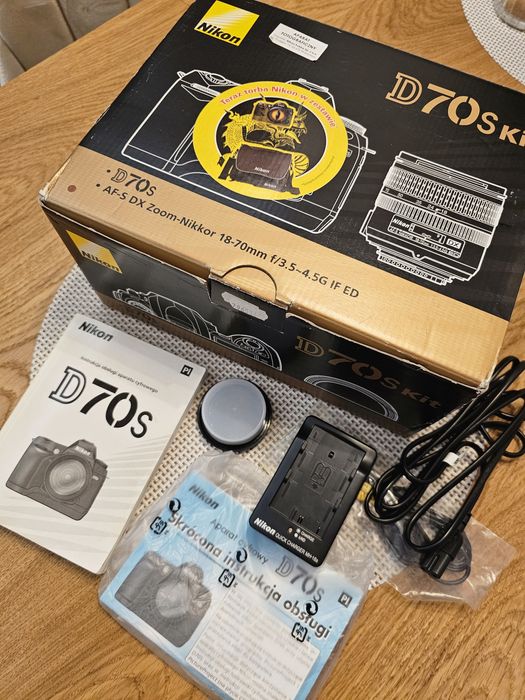 Nikon D70s + obiektywy 18-70 + czytaj opis!!!