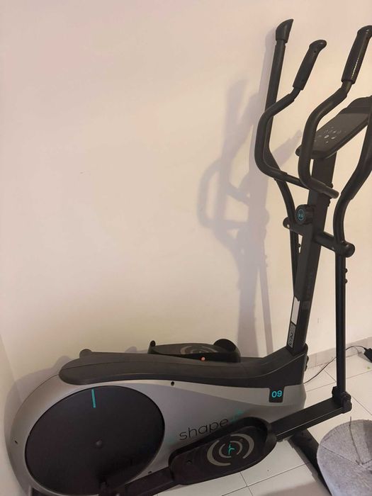 Eliptica e-shape