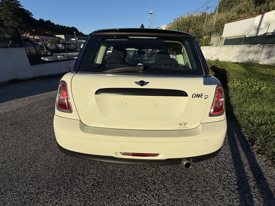 Mini One 1.6 D BMW 2011