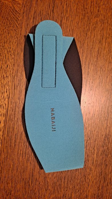 Tampões de ouvidos e faixa de natação em neoprene