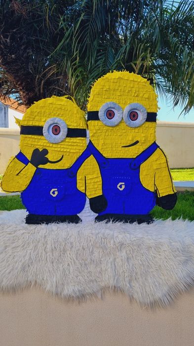 *Oportunidade* Pinhatas  Personalizadas desde 18€para tuas festas