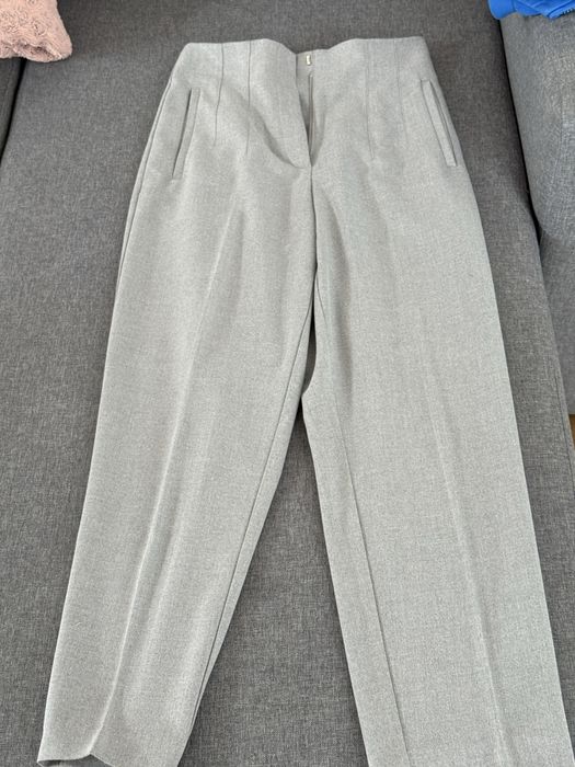 Сірі прямі штани Zara