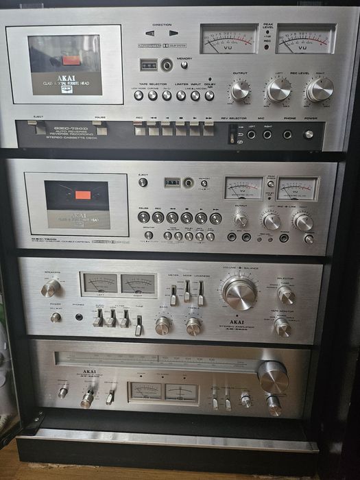 Komplet Akai gxc 730d