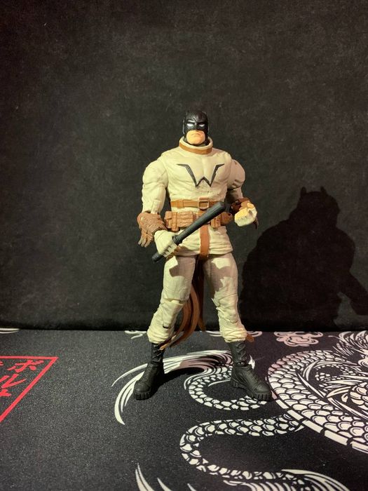 Фігурка Batman ( DC Multiverse Останній лицар на землі)