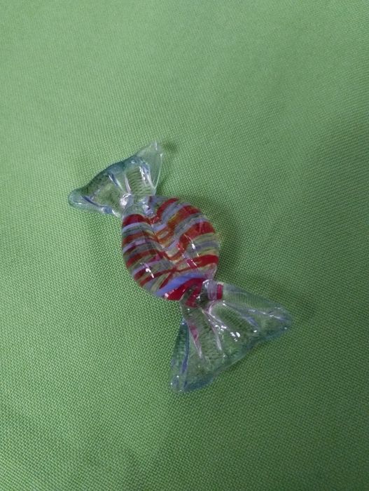 Продам  статуэтки , сувениры