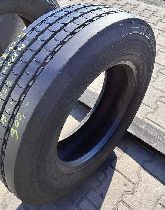 1x 215/75R17,5 Michelin X-Multi