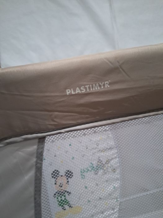 Cama de viagem mickey