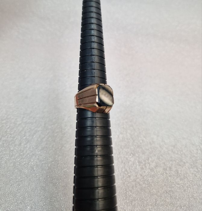 Piękny męski sygnet z onyksem Używany PR 375 rozm 21